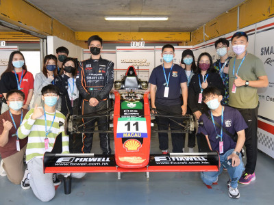 澳娛綜合祝賀F4第一回合勝出車手　邀澳大兩書院學生感受賽車熾熱氣氛