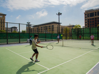 澳娛綜合與澳門大學合辦網球體驗日 鼓勵青少年積極參與體育運動