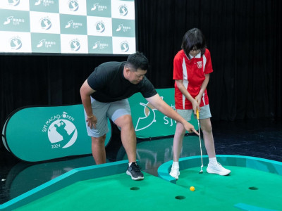 澳娛綜合澳門高爾夫球公開賽走進校園推廣高爾夫球 鼓勵新一代關注體育盛事感受運動樂趣