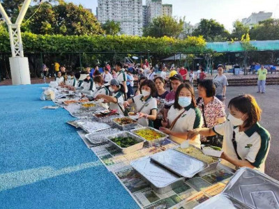 澳娛綜合義工協助特奧學員於「節慶社區活動-重陽節」 親子互動 推動社會共融 構建和諧社會