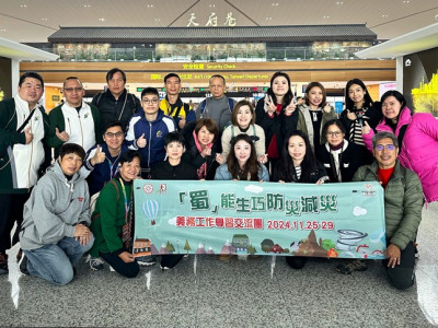 SJM Volunteers Participate in an Academic Exchange Tour on D...