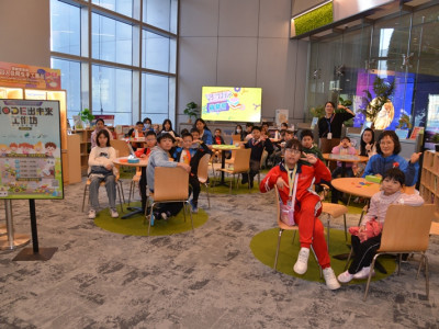 SJM Hosts Science Activities for Children to Make Learning F...