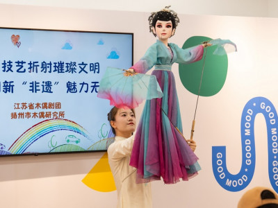 SJM Hosts Sugar-Blowing and Rod Puppet Experience Workshops ...