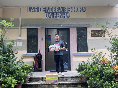 SJM Donates Books to Children to Encourage the Development o...