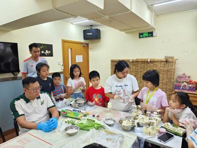SJM Families Participates in &ldquo;Mid-Autumn Festival Colorful S...