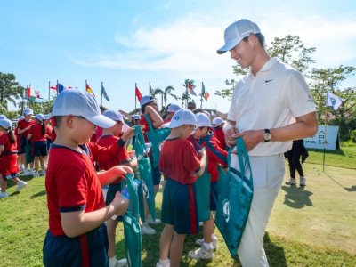 SJM Teams Up with Golfers in the SJM Macao Open 2025 to Insp...