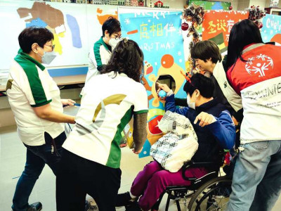 SJM Co-organises Christmas Party to Celebrates the Festival ...