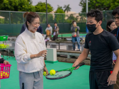 SJM Teams up with Li Na and Wu Chun to Host the “Tennis for ...