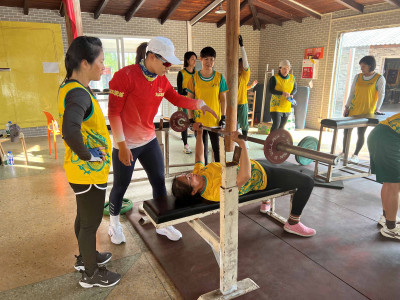 SJM Dragon Boat Team Trains in Jiujiang