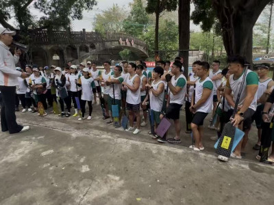 SJM Dragon Boat Team Trains in Jiujiang