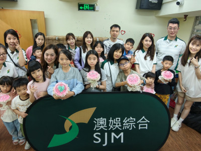 SJM Supports Mother&rsquo;s Day Cream Cake Decorating Parent-Child...